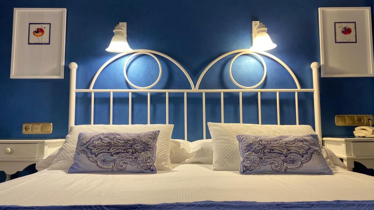 โอสตัล ปารีส Hotel บายาโดลิด ภายนอก รูปภาพ